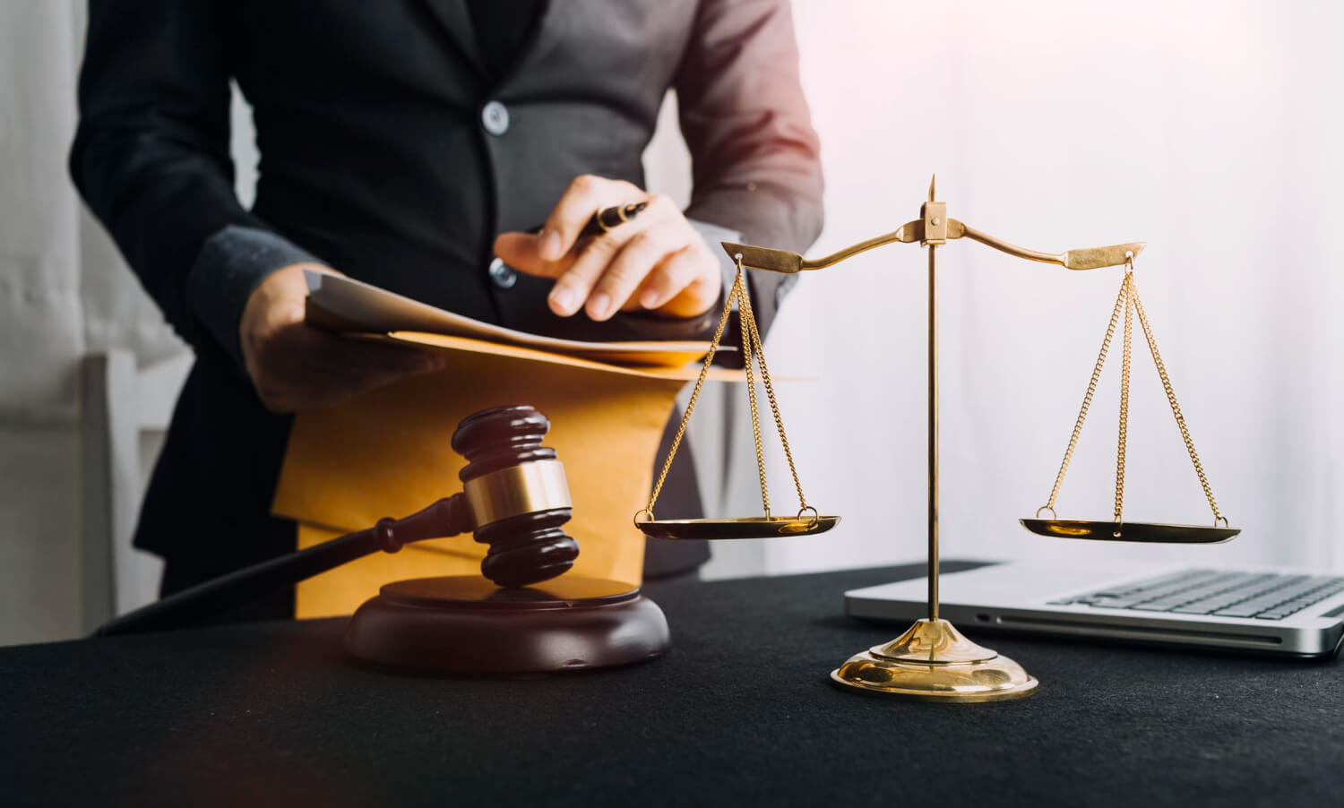 Stajyer Avukatların Kamu Kurum ve Kuruluşlarından Muvafakatname ile İş Yapması Hakkında Bölge İdare Mahkemesi Kararı